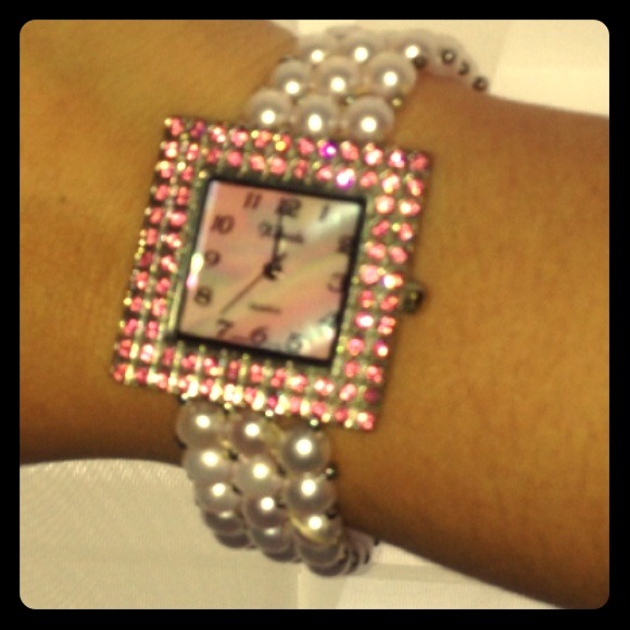Beautiful Pink Watch !!! :)