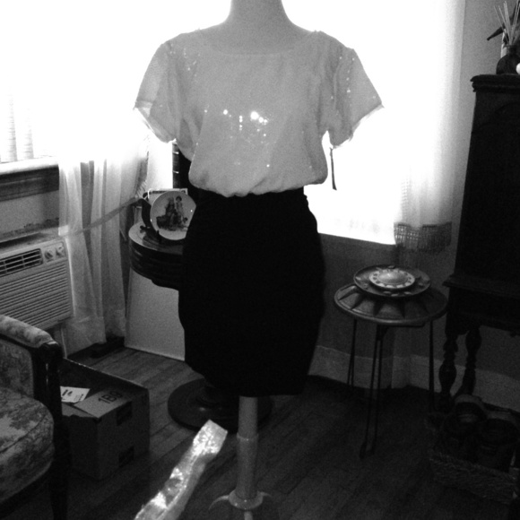 Black and white sequined BCBGeneration dress - Picture 1 of 4