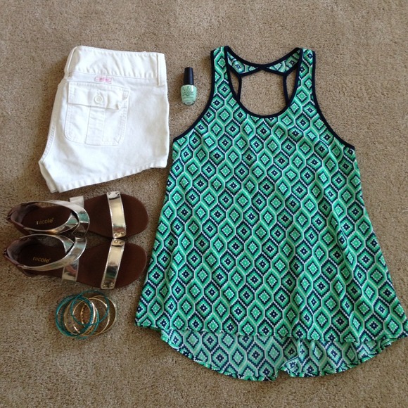 Tops - Geometric Tank Top