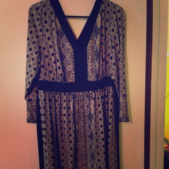 Black & white designed dress