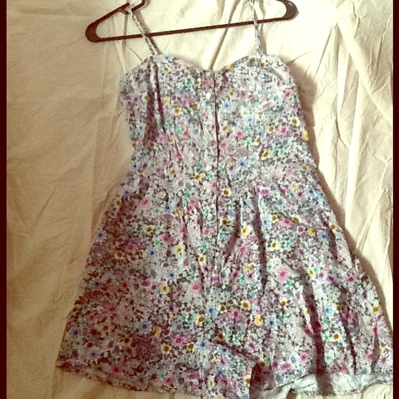 Flower romper size L
