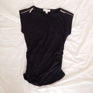 Michael Kors zippered tshirt