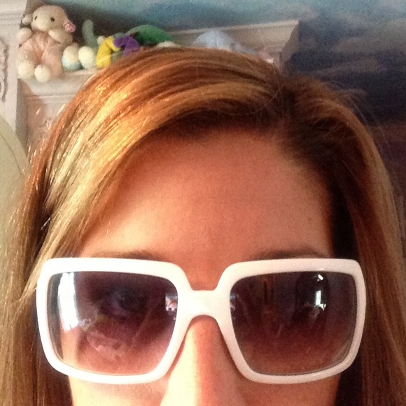 REDUCED Authentic Burberry White Sunglasses