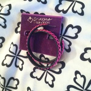 Vera wang hoop earrings