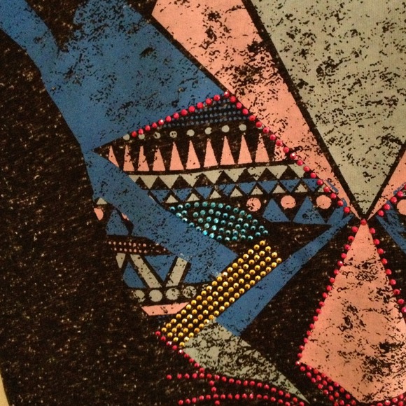 Top - Picture 3 of 3