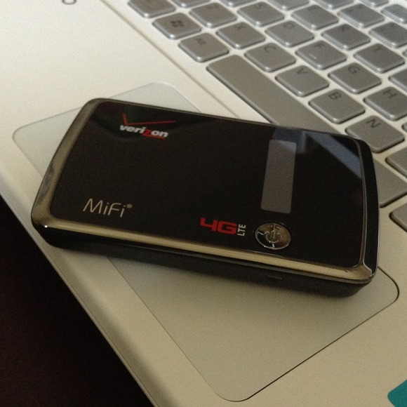 👍REDUCED👍🎀Verizon 4G LTE Mifi Hotspot🎀