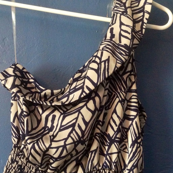 BUNDLED! Love Culture one strap dress - Picture 2 of 4