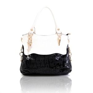 ✨SOLD✨ Ladies black and white tote