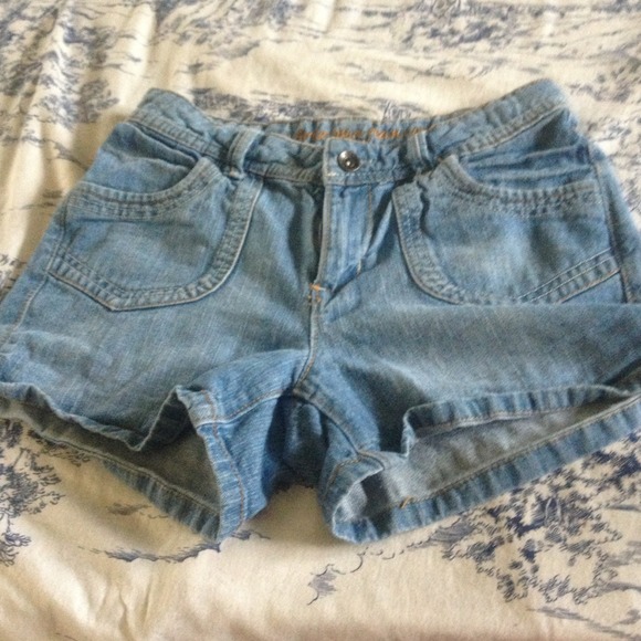 High wasted shorts