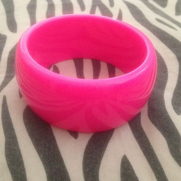 Bright Pink Bangle