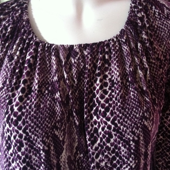 Low back snake print dress small and med - Picture 3 of 4