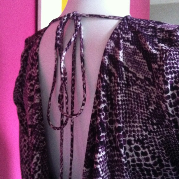 Low back snake print dress small and med - Picture 4 of 4