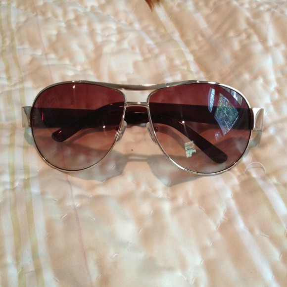 Ann Taylor shades