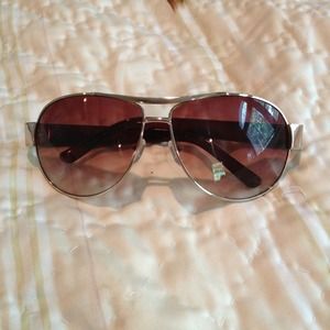 Ann Taylor shades