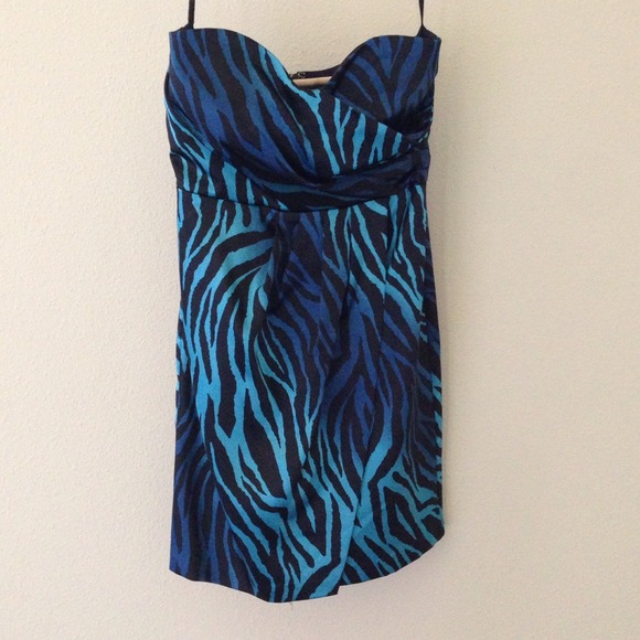 Jump Dresses & Skirts - ❤SEXY Blue & black satin party dress.❤