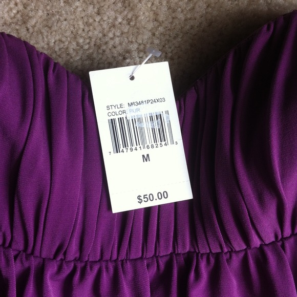 💢SOLD!💢Purple strapless flowy mini dress - Picture 2 of 3