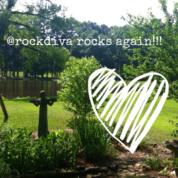 Bundle for @rockdiva