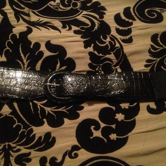 Black leather Belt