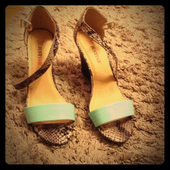 Summer sandal