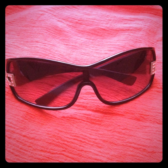 CHEAP fashionable sunglasses