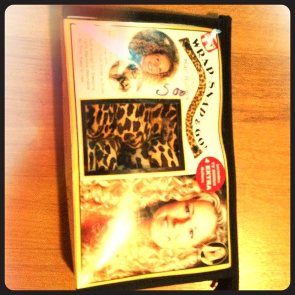 Hair curlers (TRADED)