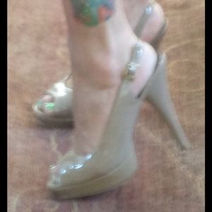 Madden Girl Oakland Slingbacks