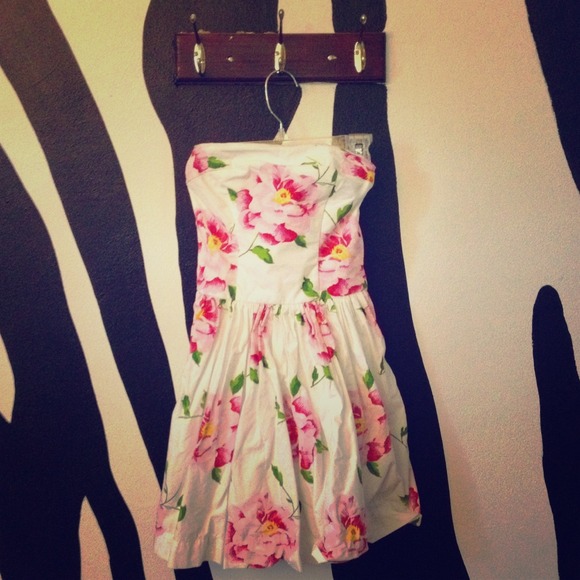 Hollister Dresses White Floral Hollister Dress Poshmark