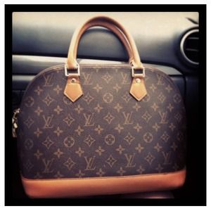 Louis Vuitton Alma