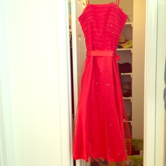 Satin & chiffon red dress!✨