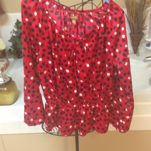 TRADED - Red blouse