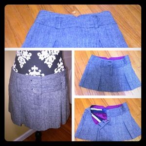 Gray and white tweed skirt