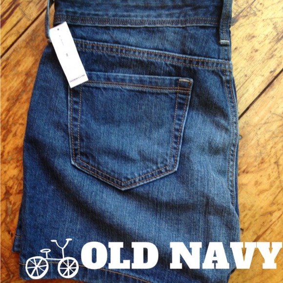 Old Navy "Flirt" 3" Inseam Shorts