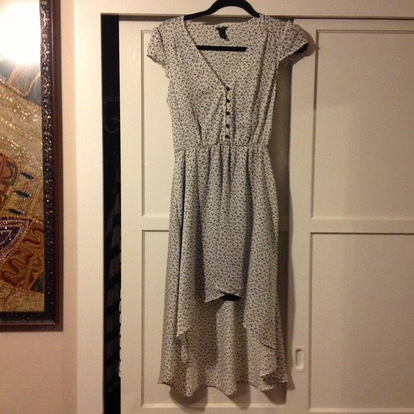 High lo dress. Matte satin fabric