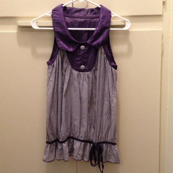 💢TRADED💢 Cute sleeveless top