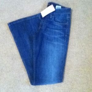 (2) 518 Bootcut jeans