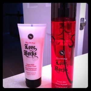 Victoria's Secret Love Rocks Set