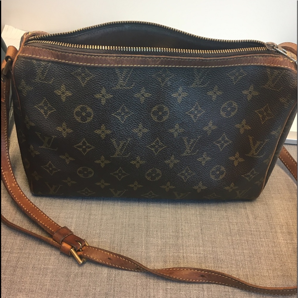 Vintage Monogram Louis Vuitton Tulle Lee Purse - Picture 7 of 7