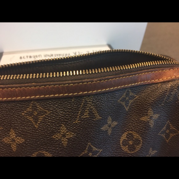 Vintage Monogram Louis Vuitton Tulle Lee Purse - Picture 6 of 7