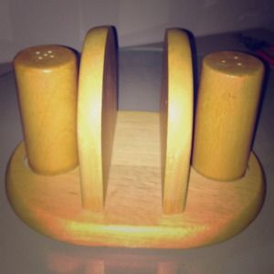 Salt, Pepper and Napkin Holder