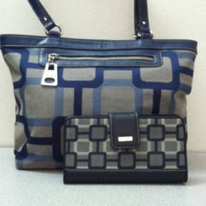 ❌SOLD❌ Nine West Tote