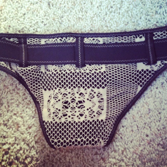 🚨REDUCED!🚨 Becca 2-piece Bikini - Picture 3 of 3