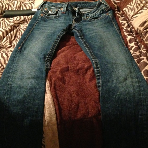 TRUE RELIGION JEANS! - Picture 3 of 4