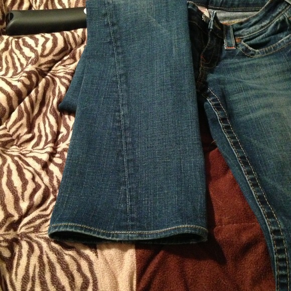 TRUE RELIGION JEANS! - Picture 4 of 4