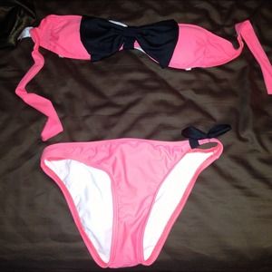 Bow bathing suit