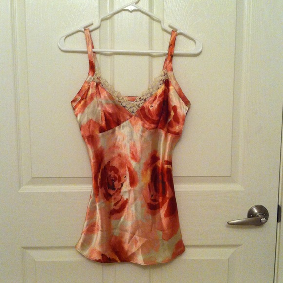 Fancy Rose tank top