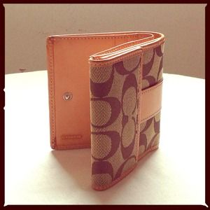Authentic Coach Wallet