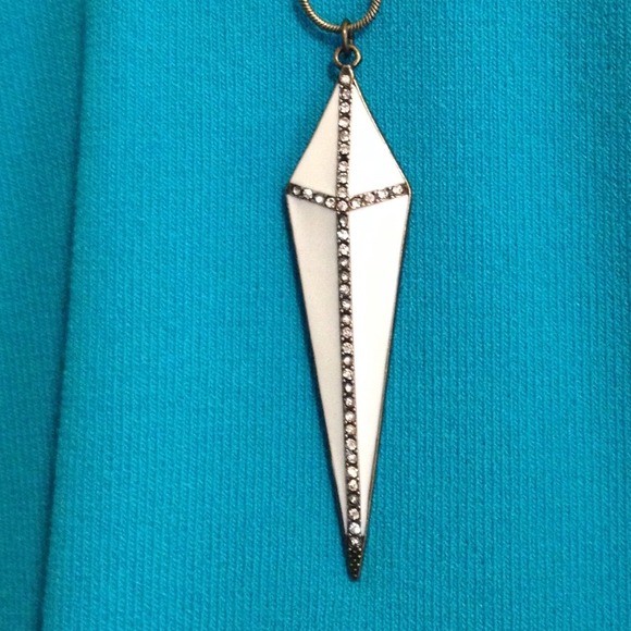 Crystal studded cross necklace - Picture 2 of 4