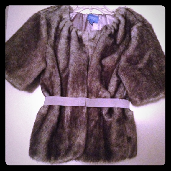 Vera Wang Simply Vera Faux Fur Bolero