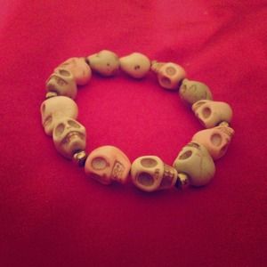 Fashion trendy skull bracelet