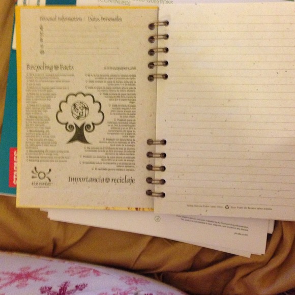 Banana Paper Mini Notebook - Picture 2 of 4